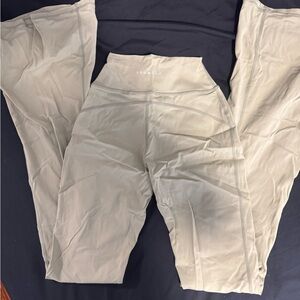 YoungLA Light green flares